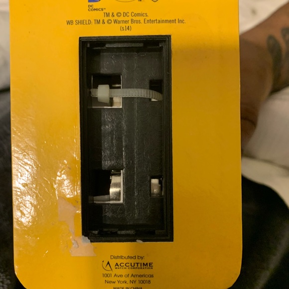 Watch Batman - Picture 3 of 4